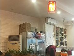 -黄记百味自助骨头王(红旗大街店)