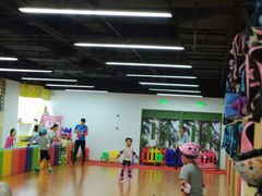 -云霄之星少儿滑板轮滑跳绳(远洋未来广场店)