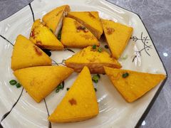 香煎客家黄豆腐-银峰农庄·特色烧鸡·鲜无花果浸鸡