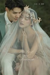 -乐派诗婚纱摄影