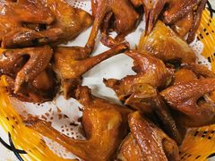 红烧乳鸽-百利鸽王(紫薇路店)