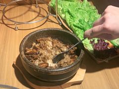-青瓦炭韩潮烤肉(花园道店)