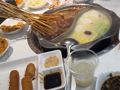 -佰人王串串香火锅(洋珠巷店)