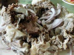 手抓肉-品味新疆民族风味餐厅(东方今典店)