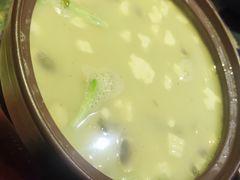 杭式片儿川肉丸子锅-红钳侠小龙虾·烧烤(中赢康康谷店)