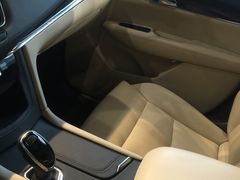 -青岛鸿发智越领克新能源中心