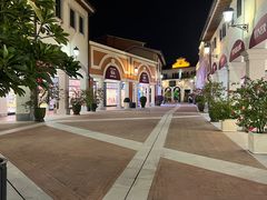 -佛罗伦萨小镇广佛名品奥特莱斯(疏港路店)