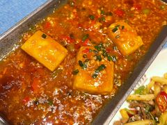 -香巴拉云南餐厅(华莱坞店)