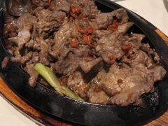 -沪江饭店(利舞台店)