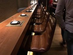 -RONIN Snack Bar