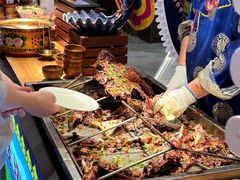 -金马门国际美食百汇(珞喻路店)