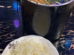 -火枪手串吧·鹤岗小串涮肚(亦庄店)