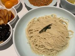 -裕兴记•蟹黄面馆(人民广场店)