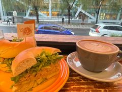 -Catch Bagel(芳草地店)