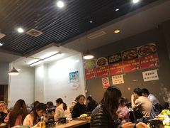 大堂-范贤光鸡公煲(平乐园总店)