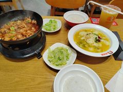 -南城香·饭香串香馄饨香(青年路店)