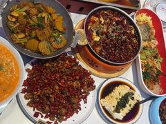 -路边边.炒菜烧烤.音乐餐厅(良乡长虹店)