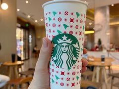 -星巴克臻选(深圳龙华红山天虹店)