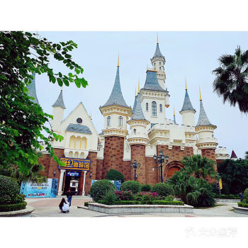 去国色天香游玩过很多次了，第一次是在十几年前