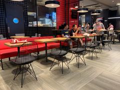 大堂-肯德基(院桥奥特莱斯店)