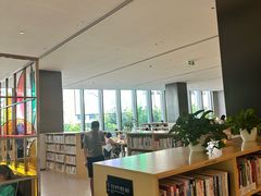 -徐家汇书院