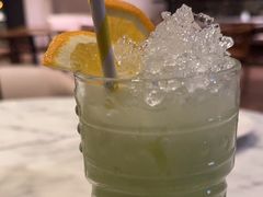 -瑰丽酒店·海吧·天际下午茶·现场DJ·天台酒吧