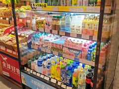 -来伊份(瑞虹天地瑞虹坊店)
