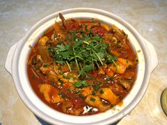 -魏铭鱼头捞饭(晋阳路店)