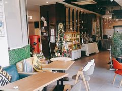 -唐朵咖啡(曹杨影城店)