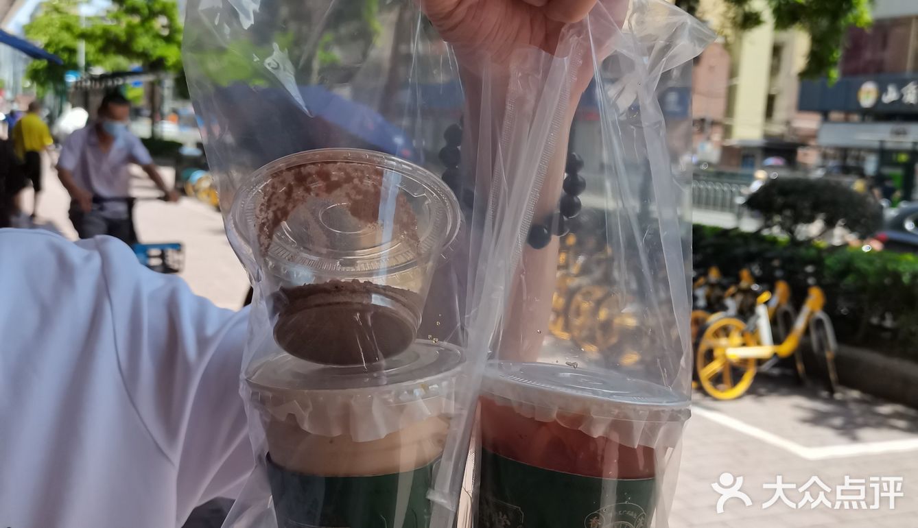 热辣辣新鲜出炉的经典菠萝包