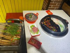 鸳鸯锅-钢管厂五区小郡肝火锅串串香(总店)