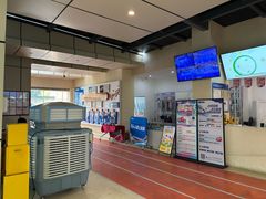 -奥冠体育华师附中恒温游泳馆