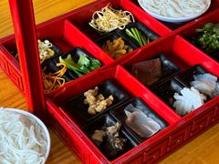 -勺子米线·云南传统小吃市集(四方街店)