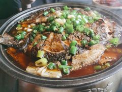 -辣尚瘾·烤鱼·新川菜(交大直营店)