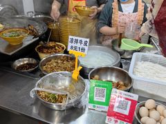 -花溪牛肉粉(八鸽岩店)