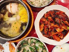 三鲜煲-侬佳蒸菜馆(听潮店)
