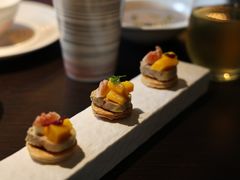酥皮鹅肝配鲜无花果酱-庐灶江南·江南菜·四合院Bistro(东直门雍和宫·原华侨宾馆店)