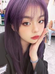 点击看大图 -V8潮牌·接发烫染连锁