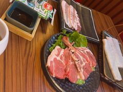 -烧肉一番·新韩式炭火烤肉(大岭山店)