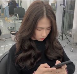 点击看大图 -COMO SALON 烫染可茉发型