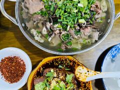 -小杨翘脚牛肉
