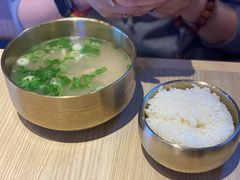 辣牛肉汤-梨花牛肉汤饭(仁恒伊势丹店)
