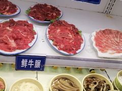 -两三事小郡肝串串香火锅(桂庙店)