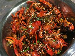 -巴厘龙虾·榜首油焖大虾(音乐学院·沿江酒馆店)