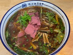 -镇南锅盖面馆(解放路店)