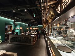 -佬麻雀·剁椒鱼头(京基KK One店)