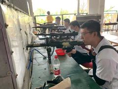 -南山特攻真人CS户外露营轰趴拓展基地