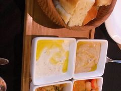 -Efes Turkish & Mediterranean Cuisine 艾菲斯餐厅(陆家嘴店)