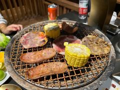 -韩京炭火烤肉自助料理(柯桥万达店)