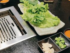 -臻牛烤肉